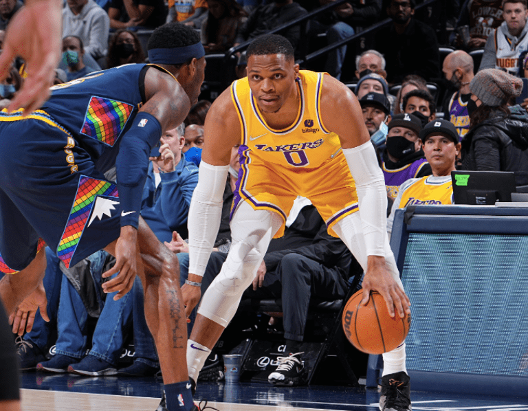 开云应用科维托娃关键节点大胜，湖人带队取胜！的简单介绍